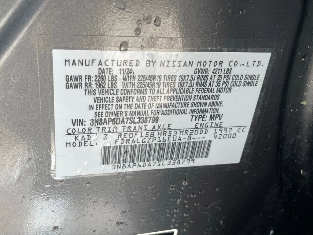 Used 2025 Nissan Kicks SR FWD image 29