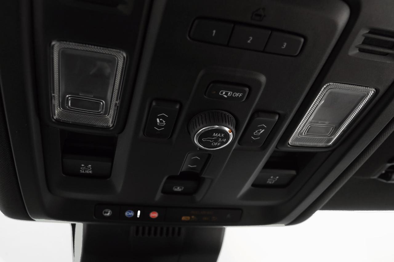 Used 2024 GMC Yukon Denali w/ Advanced Technology Package image 40