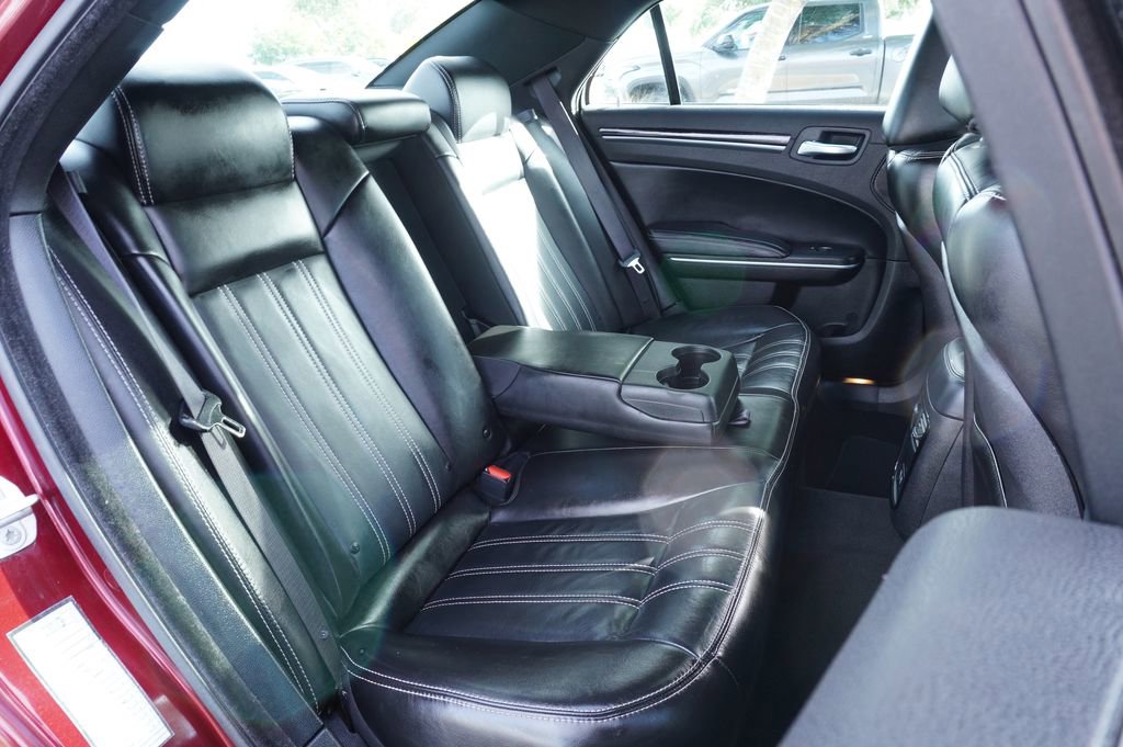 Used 2023 Chrysler 300 S image 9