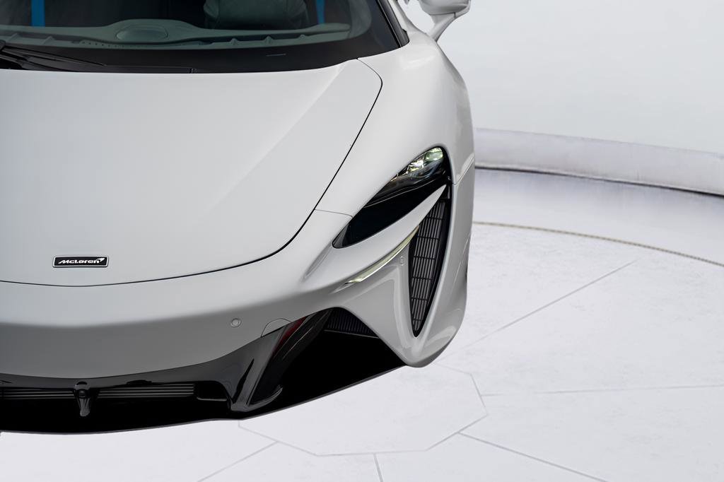 New 2026 McLaren Artura Spider image 28