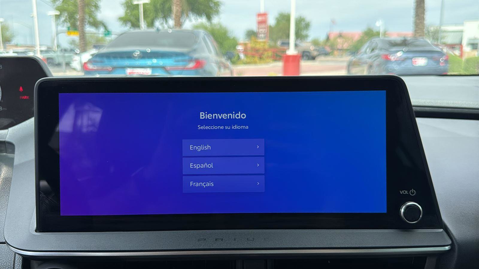 Used 2025 Toyota Prius XLE image 19