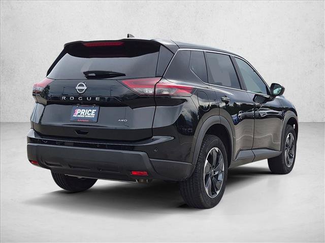 Used 2025 Nissan Rogue SV AWD/4WD image 5