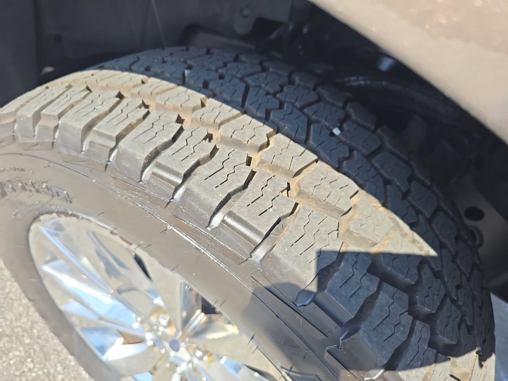 Used 2016 Ford F150 Lariat w/ Equipment Group 502A Luxury image 31