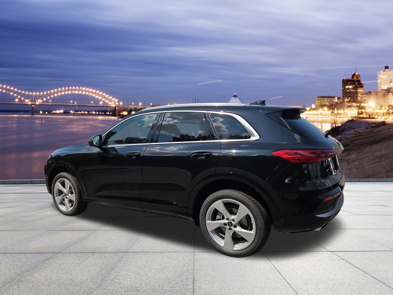 New 2025 Audi Q5 Premium Plus image 3