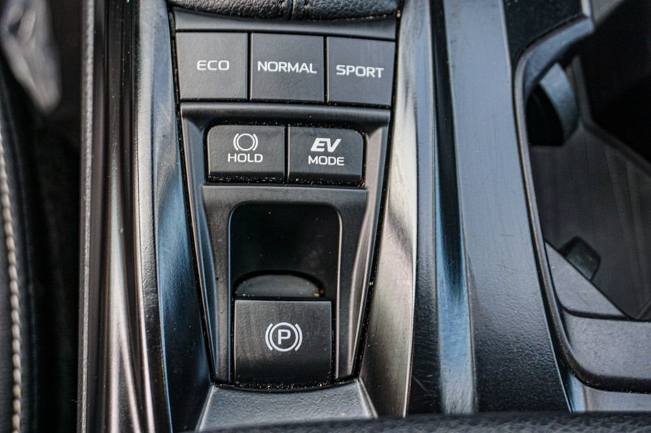 Used 2025 Toyota Camry SE image 41