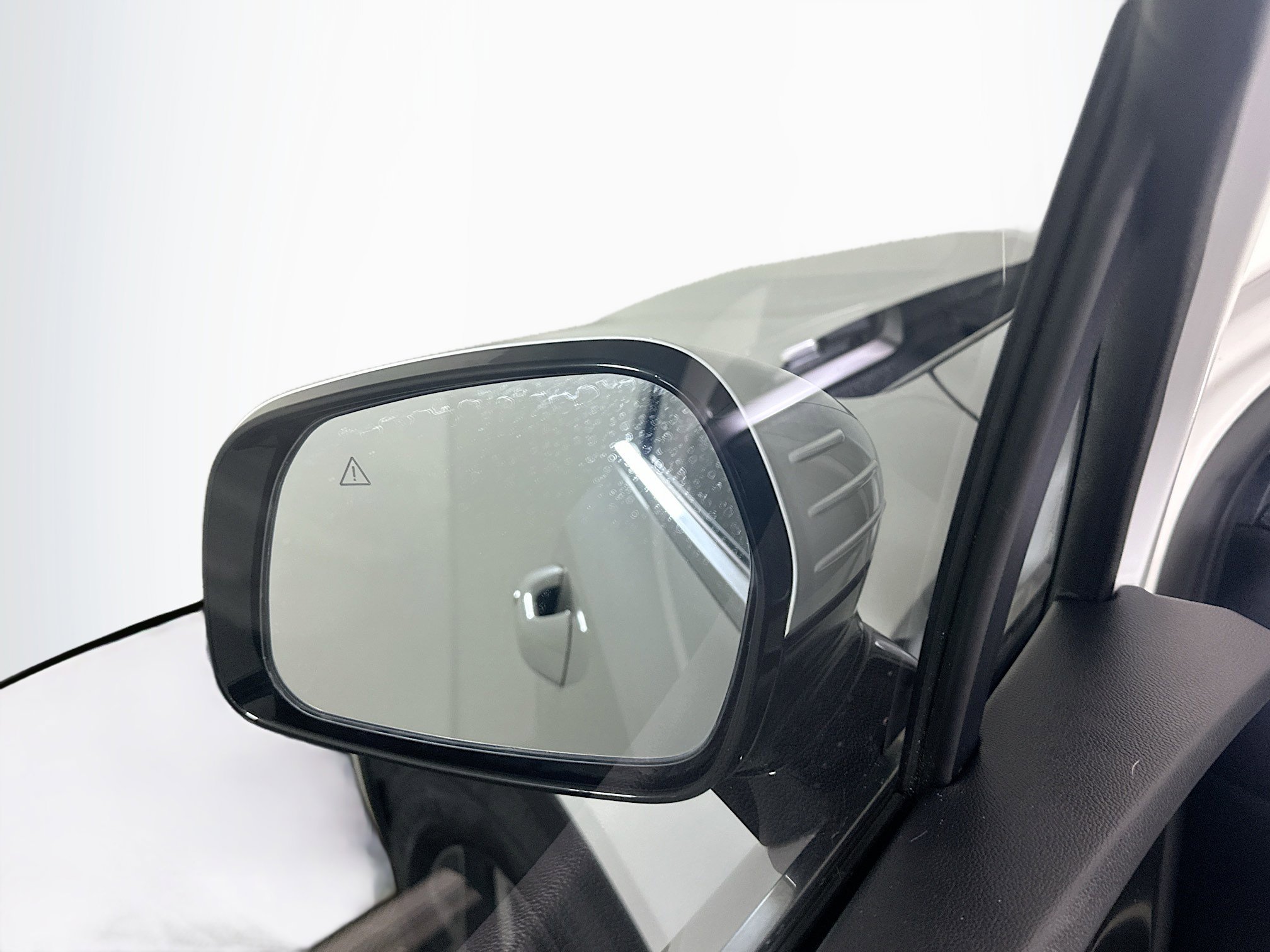 Used 2021 Kia Sorento EX FWD image 16