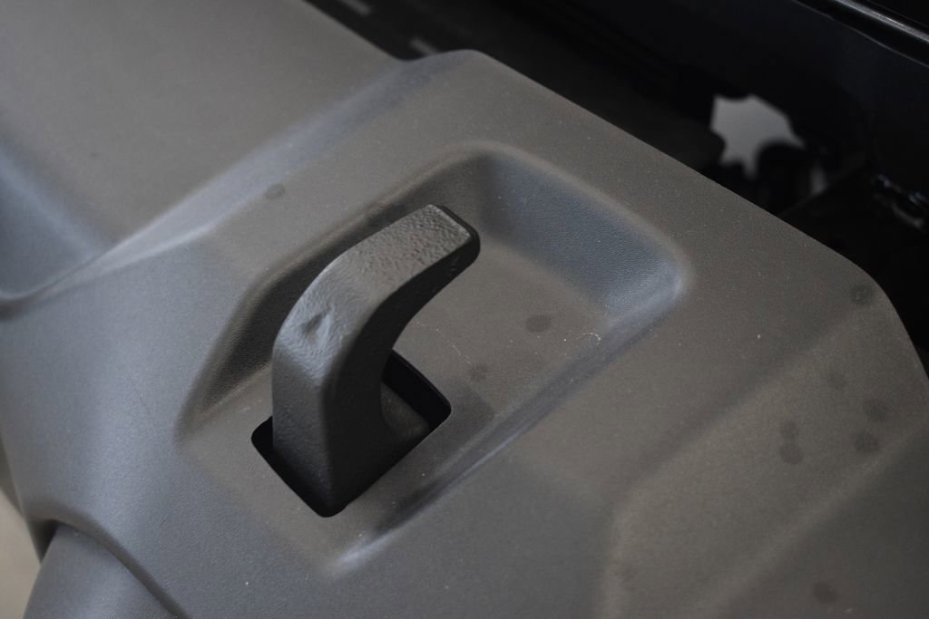 New 2025 Jeep Gladiator Sport image 14