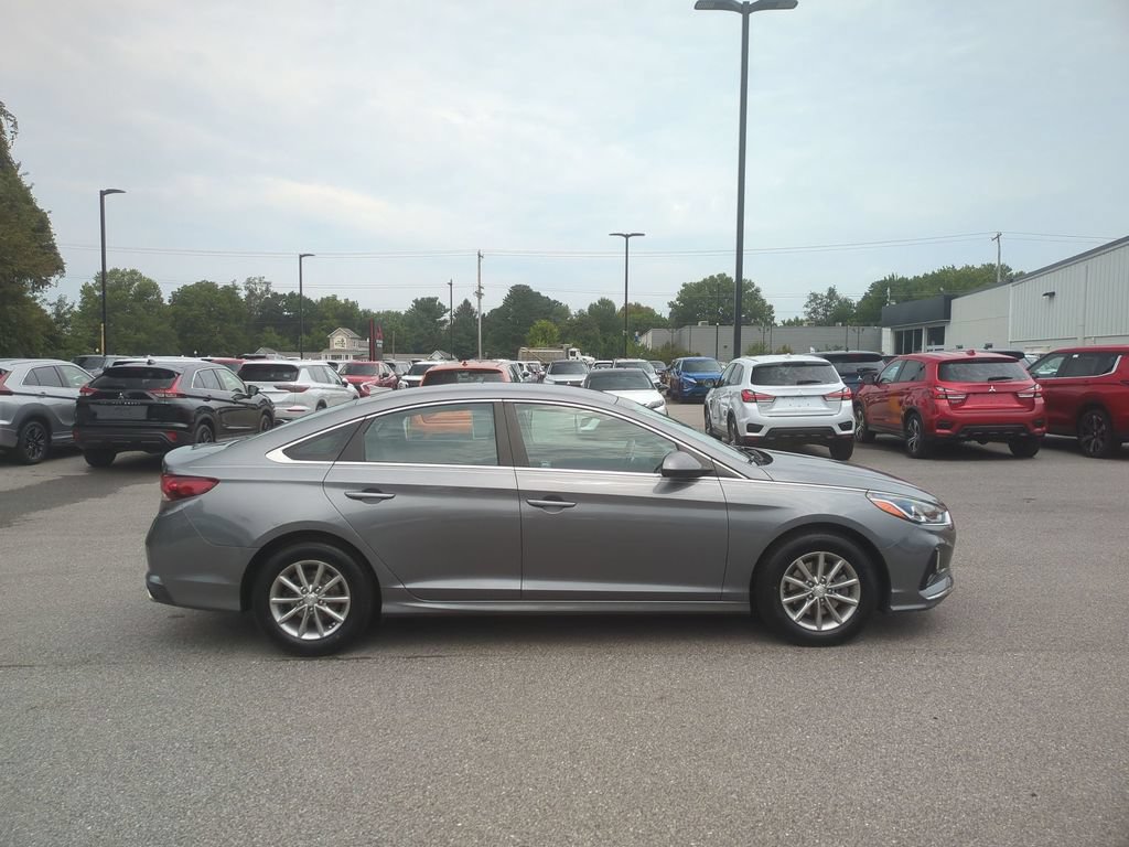 Used 2019 Hyundai Sonata SE FWD image 4