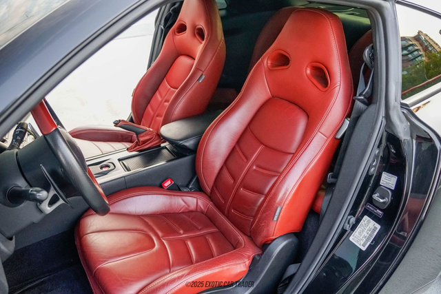 Used 2014 Nissan GT-R Premium w/ Premium Interior Package image 42