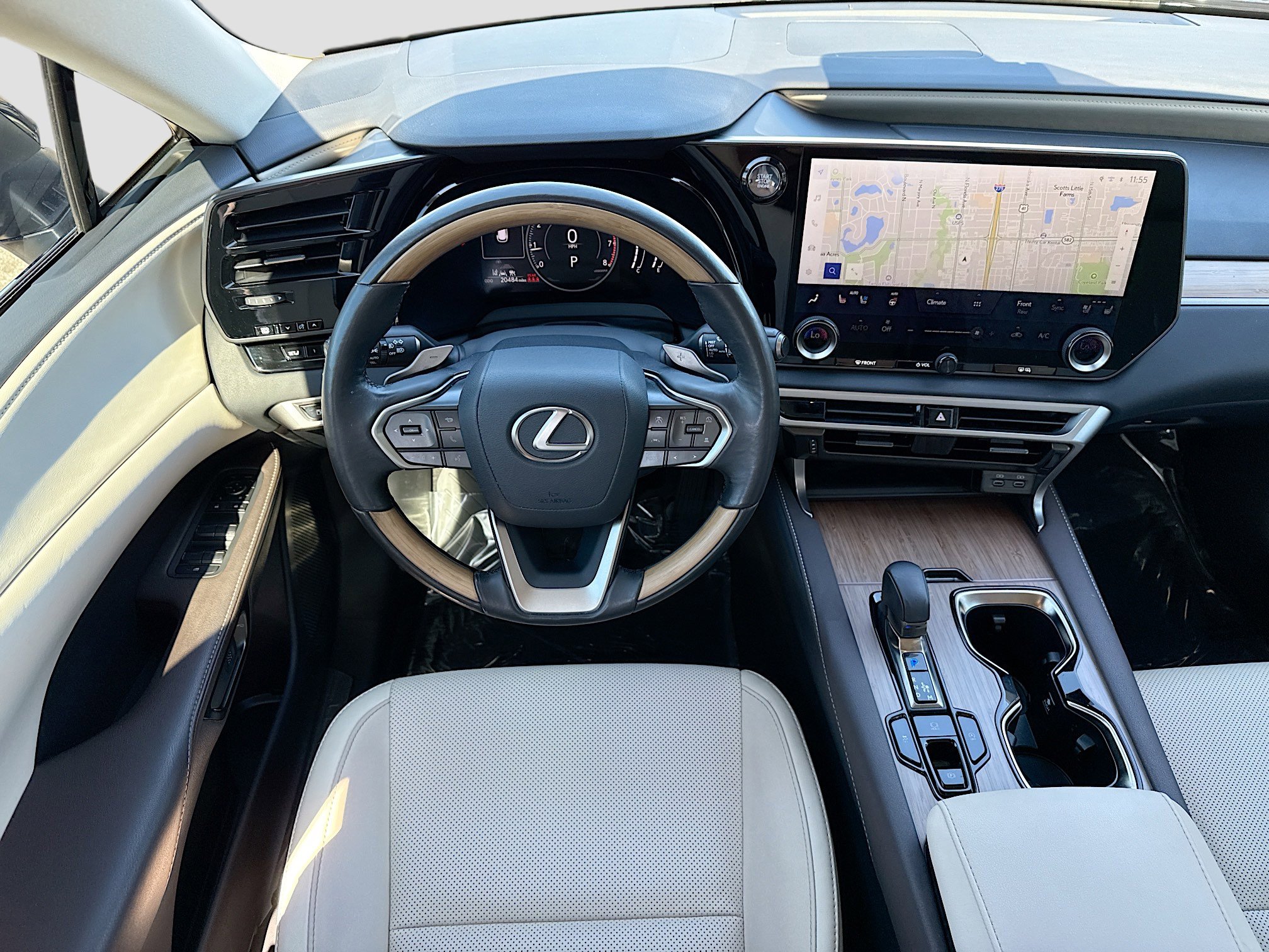 Used 2024 Lexus RX 350 Premium image 17