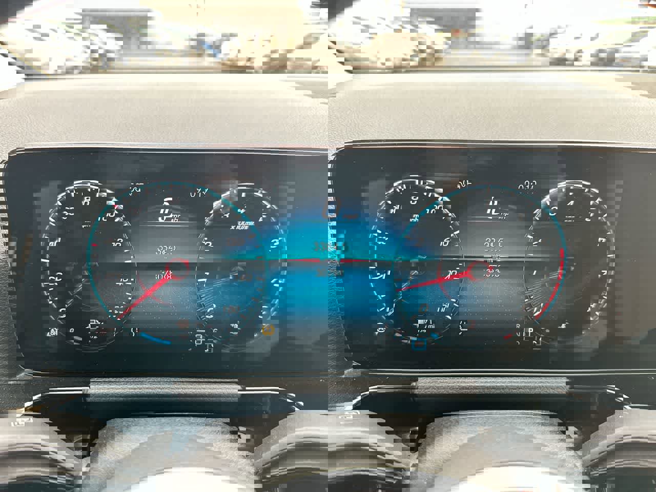 Used 2022 Mercedes-Benz GLA 250 4MATIC image 34