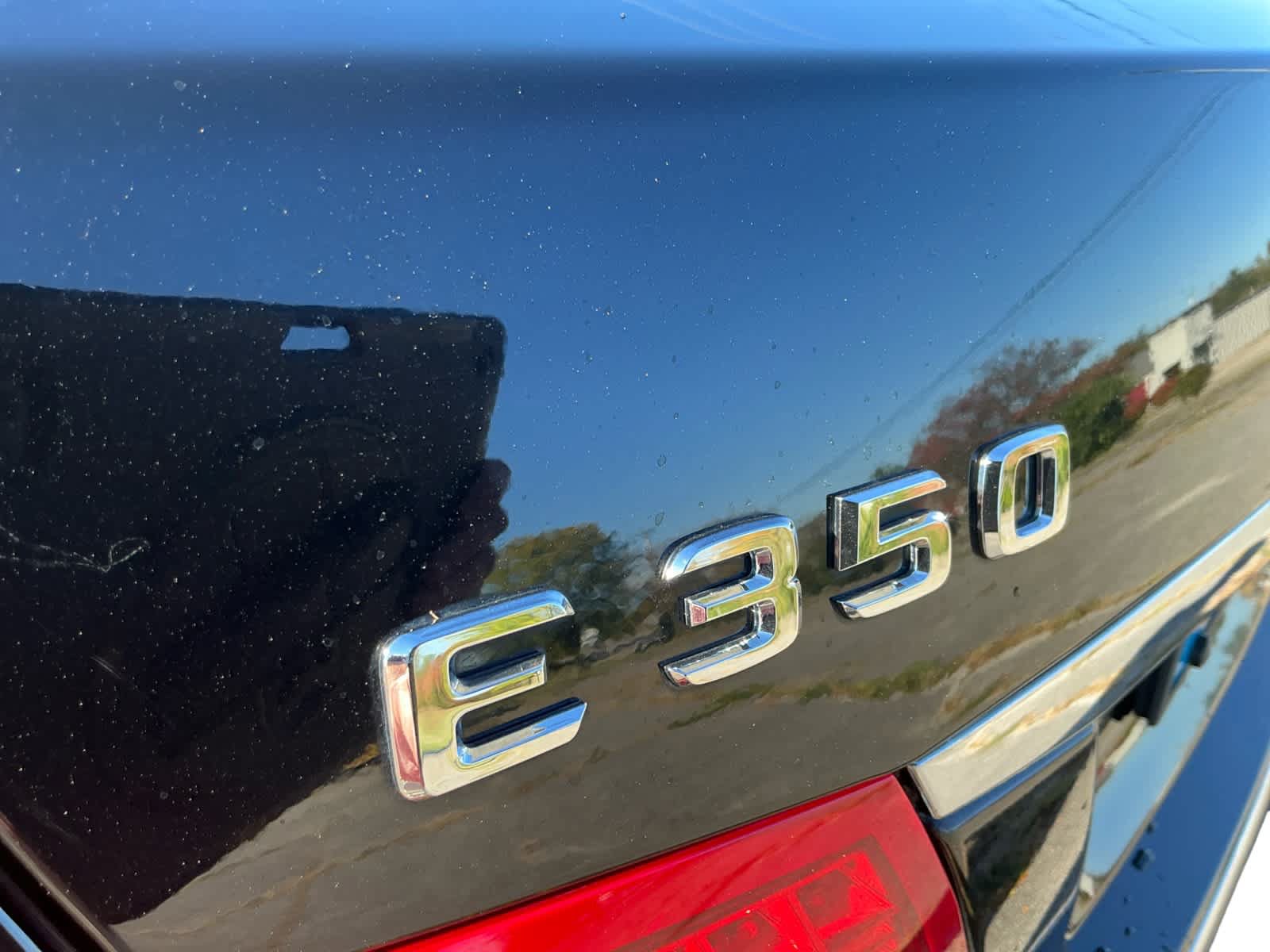 Used 2010 Mercedes-Benz E 350 4MATIC Sedan image 20