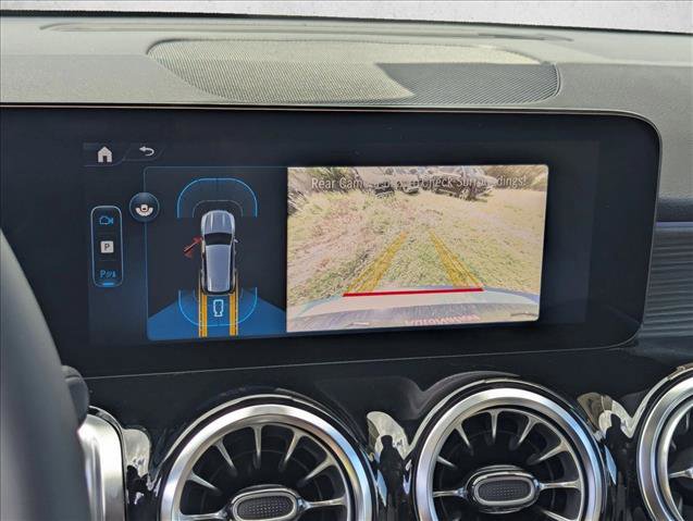 New 2026 Mercedes-Benz GLB 250 image 12