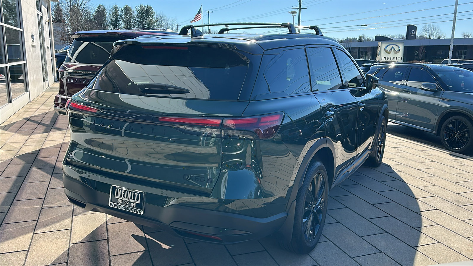 New 2026 INFINITI QX60 Luxe w/ Cargo Package image 7