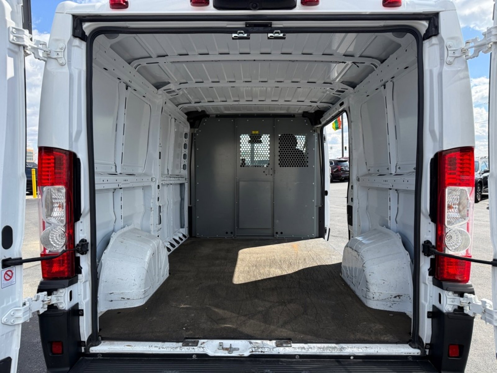 Used 2019 RAM ProMaster 1500 image 28