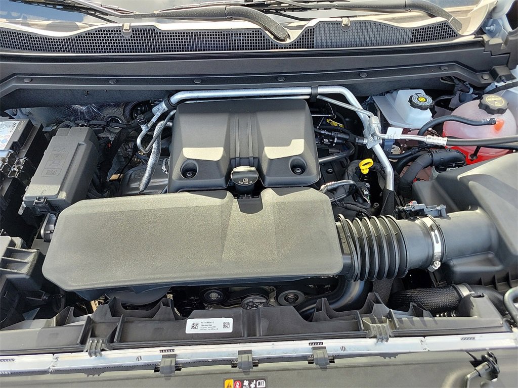 New 2025 GMC Canyon Elevation w/ Convenience Package image 13