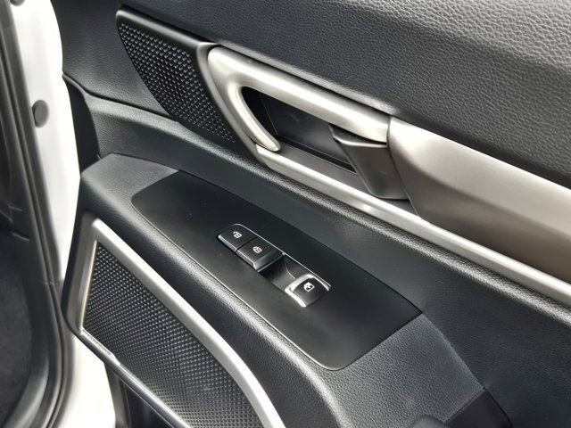 Used 2025 Kia Telluride S image 30