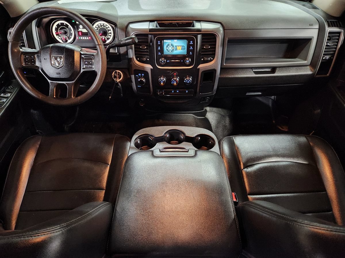 Used 2018 RAM 2500 Tradesman w/ Chrome Appearance Group AWD/4WD image 46