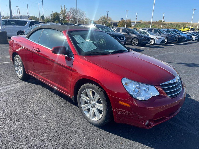 Used 2010 Chrysler Sebring Touring w/ Navigation & Sound Group I FWD image 2
