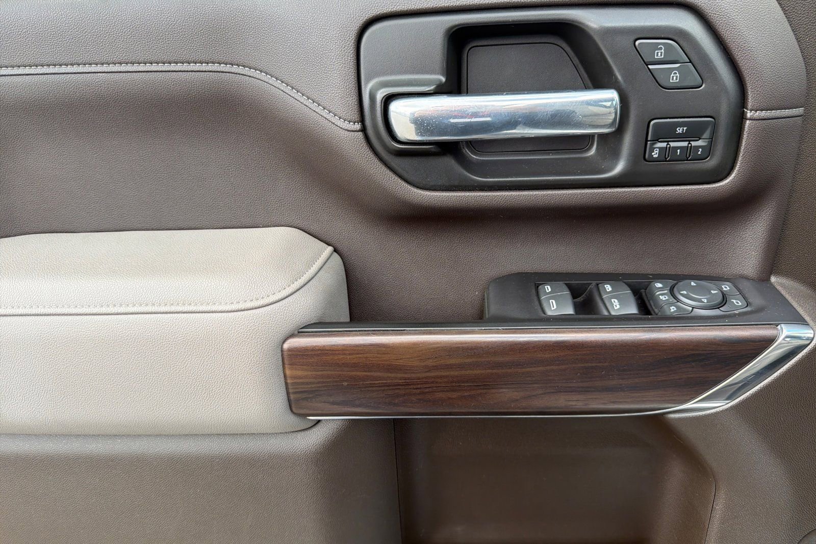 Used 2022 GMC Sierra 2500 SLT w/ Gooseneck/5TH Wheel Package image 10