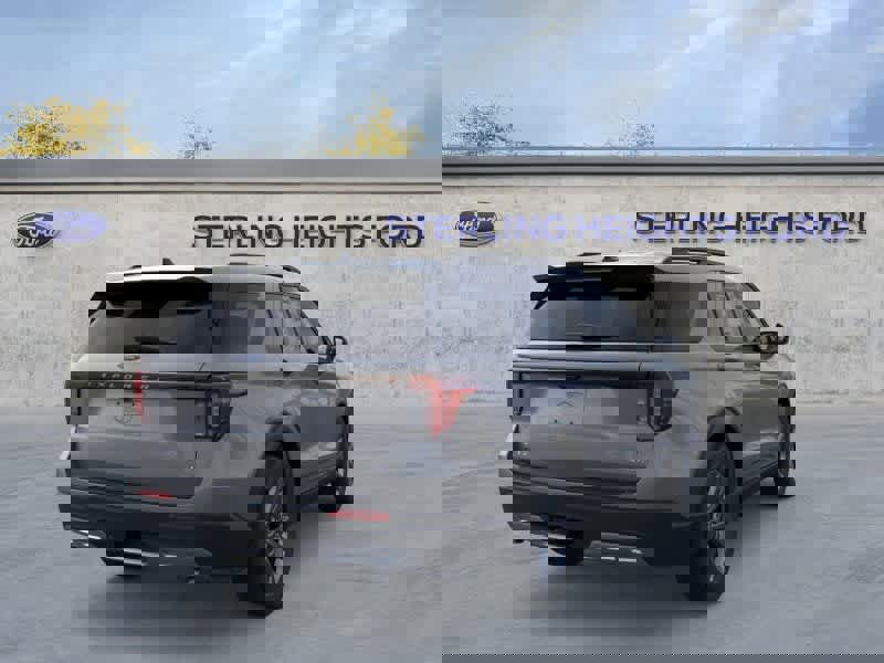 New 2026 Ford Explorer Active w/ Active Comfort Package image 8