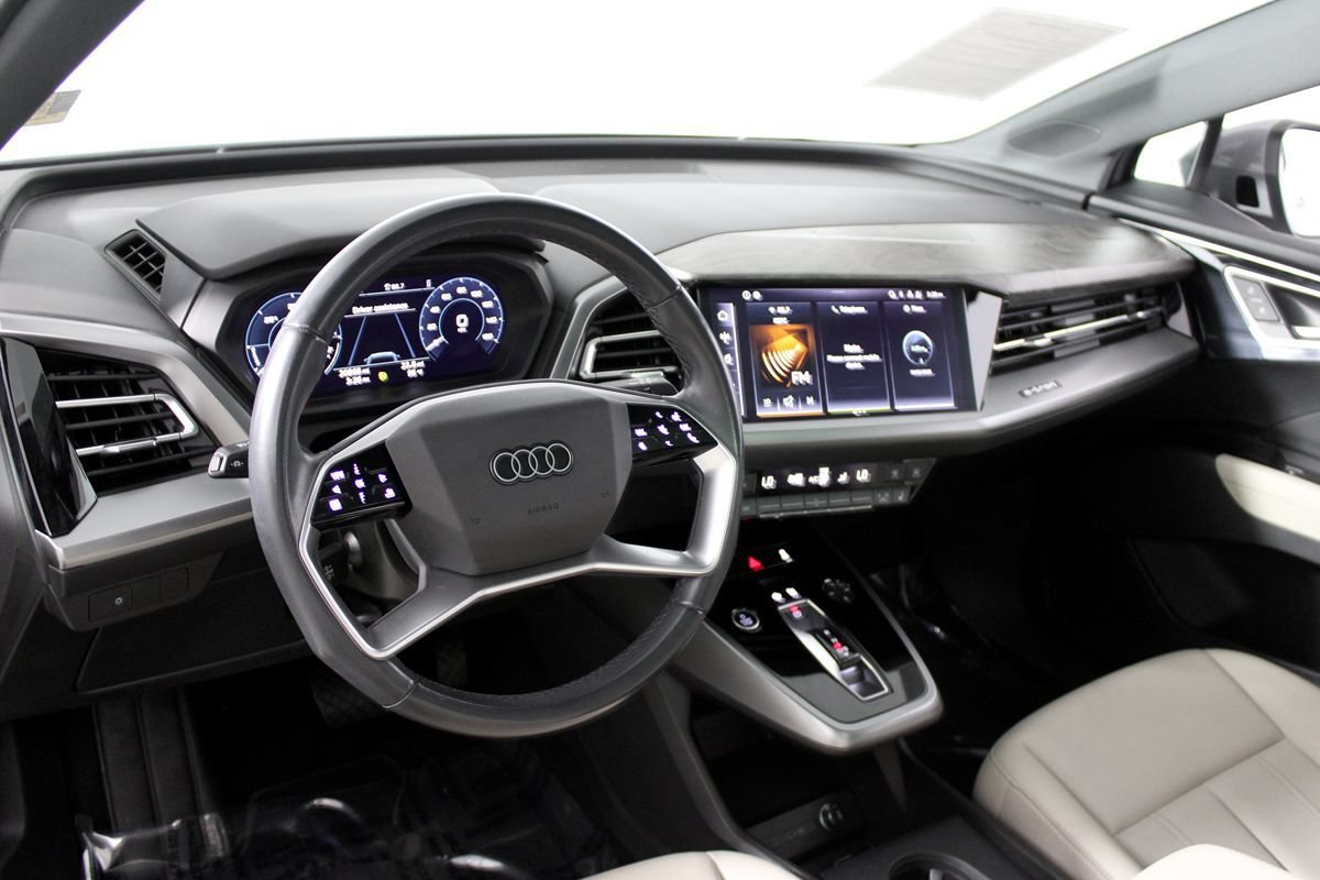 Used 2023 Audi Q4 e-tron Premium w/ Convenience Package RWD image 6