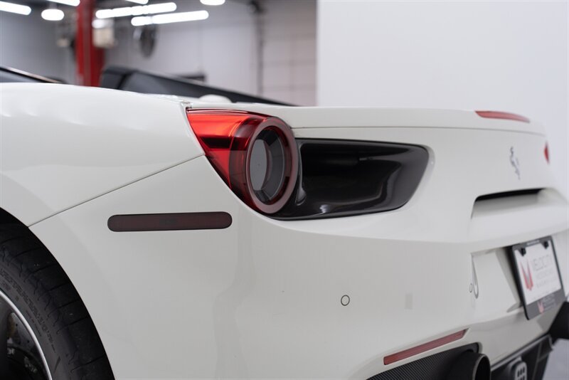 Used 2017 Ferrari 488 Spider RWD image 31