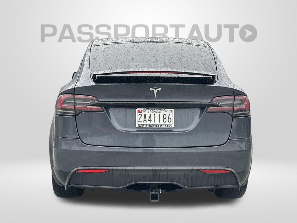 Used 2023 Tesla Model X image 3