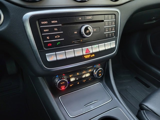 Used 2020 Mercedes-Benz GLA 250 4MATIC image 36