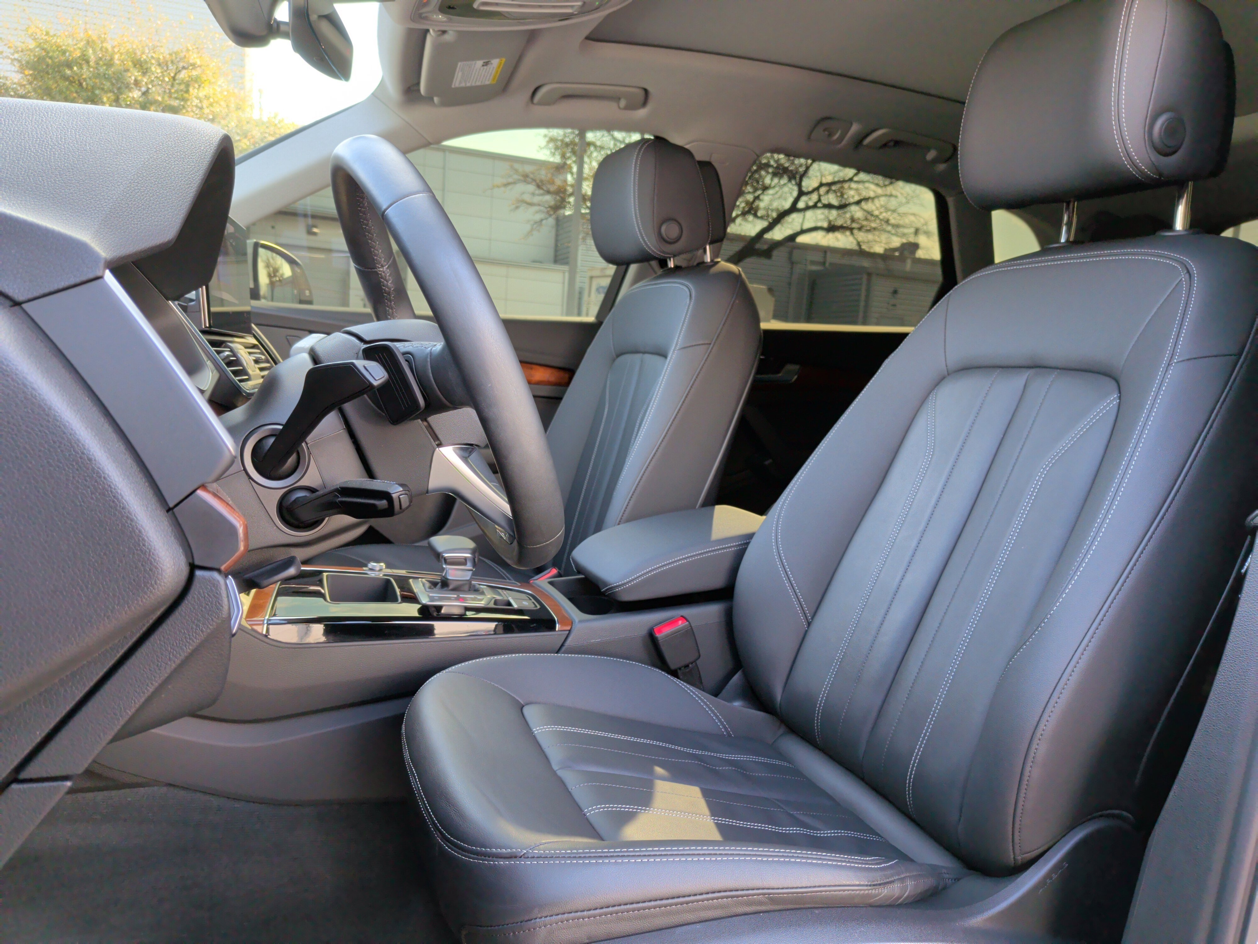 Certified 2023 Audi Q5 2.0T Premium w/ Convenience Package image 16