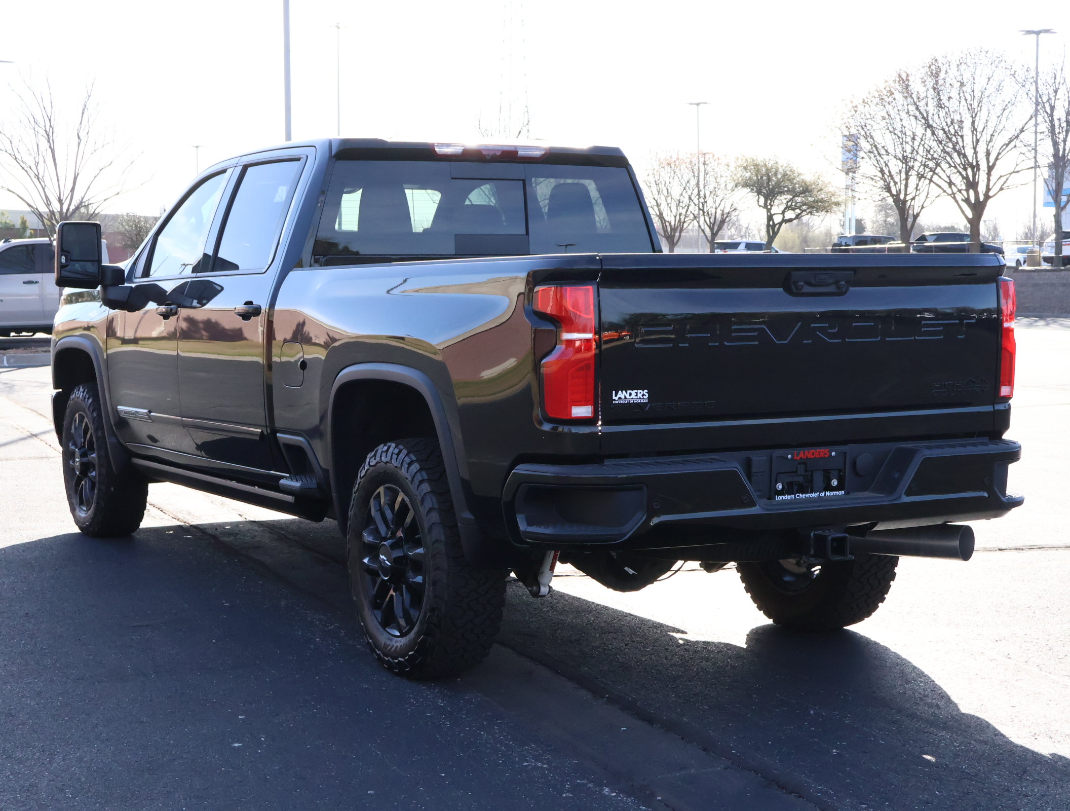 New 2026 Chevrolet Silverado 2500 High Country w/ Midnight Edition AWD/4WD image 5