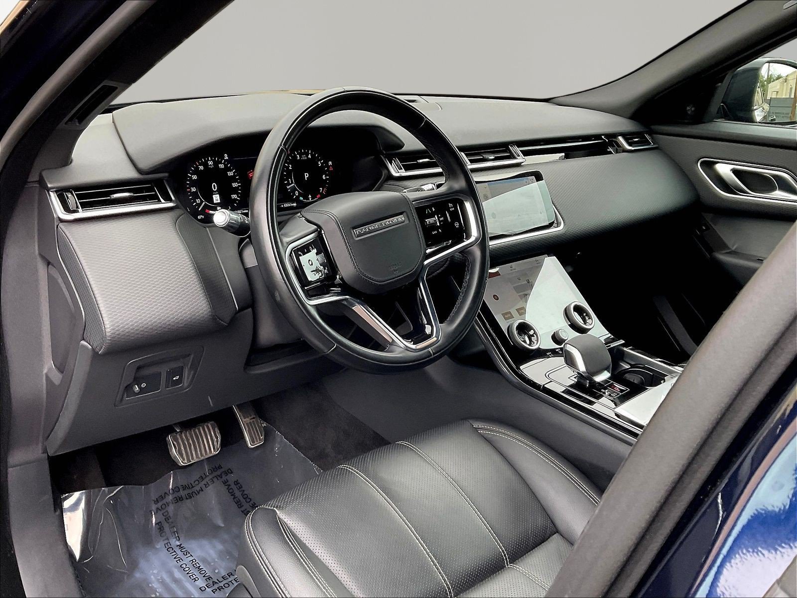 Used 2021 Land Rover Range Rover Velar R-Dynamic S AWD/4WD image 17