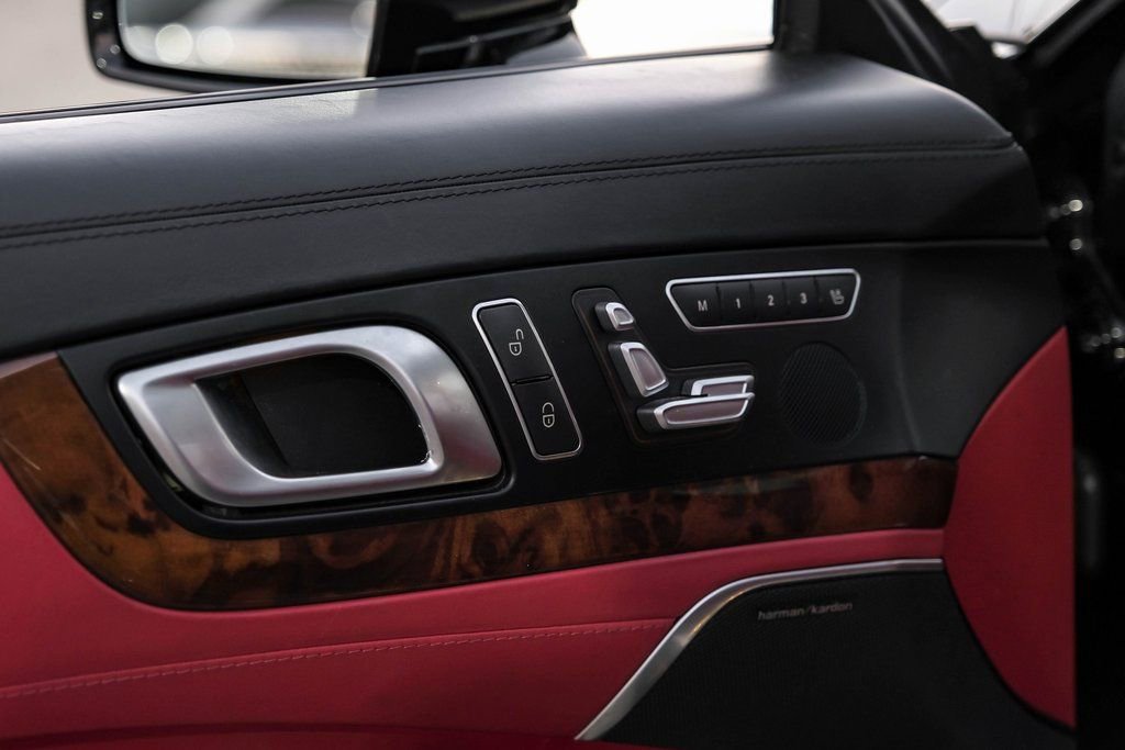 Used 2016 Mercedes-Benz SL 550 image 42