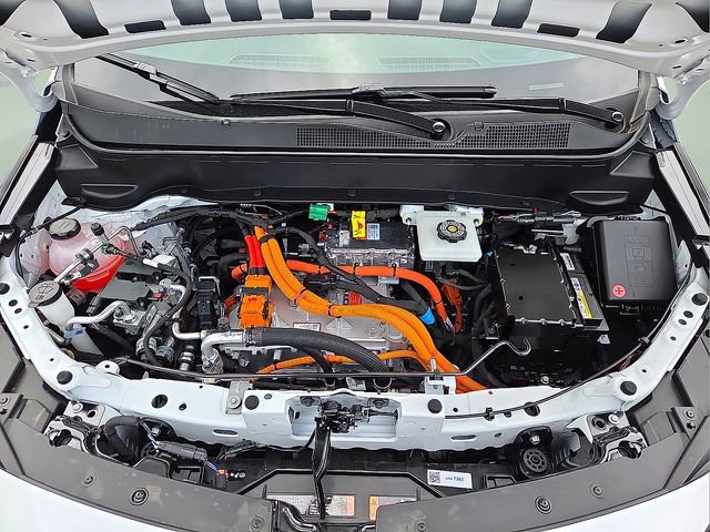 New 2027 Chevrolet Bolt LT FWD image 10