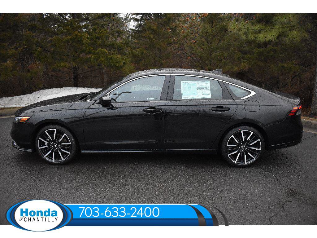 New 2026 Honda Accord Touring image 4