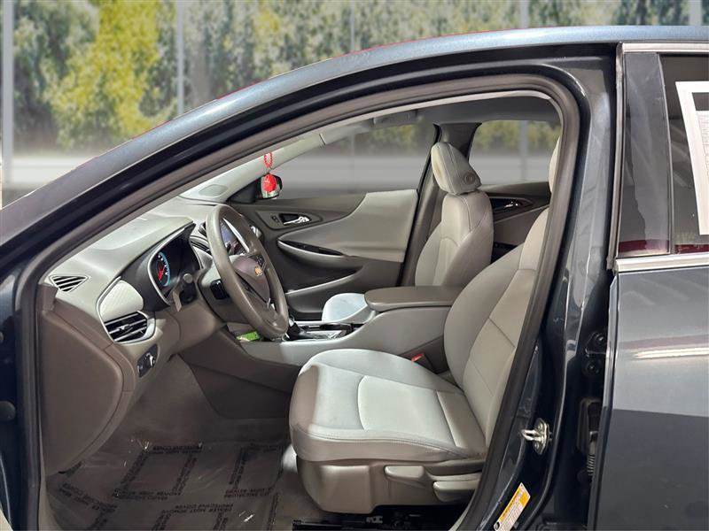 Used 2021 Chevrolet Malibu LS w/ LPO, Convenience Package 2 image 9