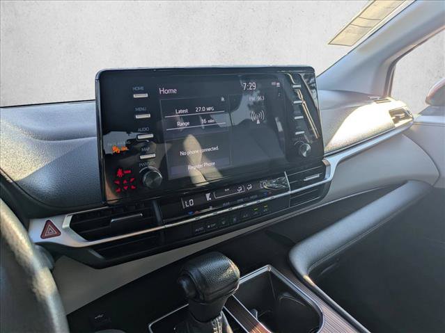 Used 2022 Toyota Sienna LE FWD image 12