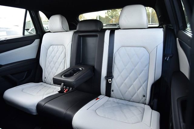 New 2026 Volkswagen Atlas Cross Sport SEL Premium R-Line image 22