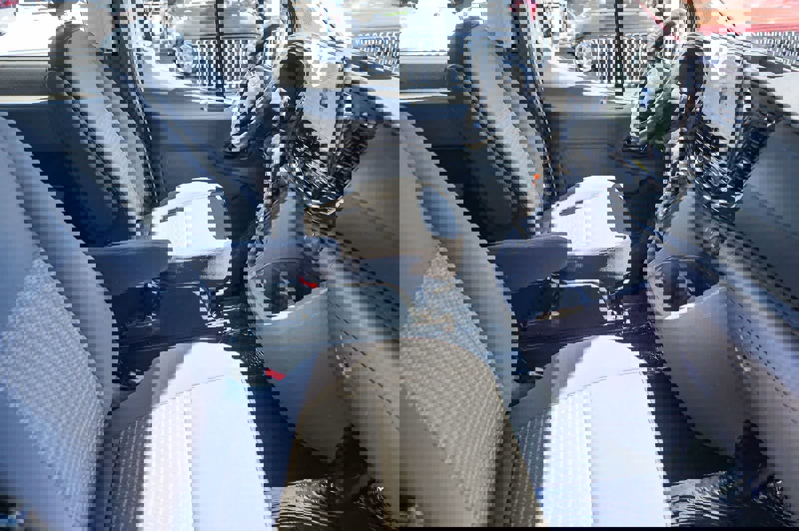 Used 2023 Ford Transit 350 XLT image 17