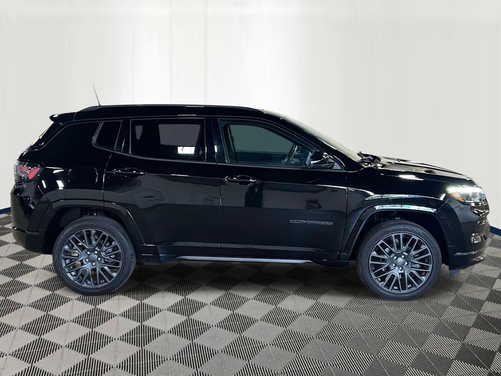 Used 2022 Jeep Compass High Altitude AWD/4WD image 5