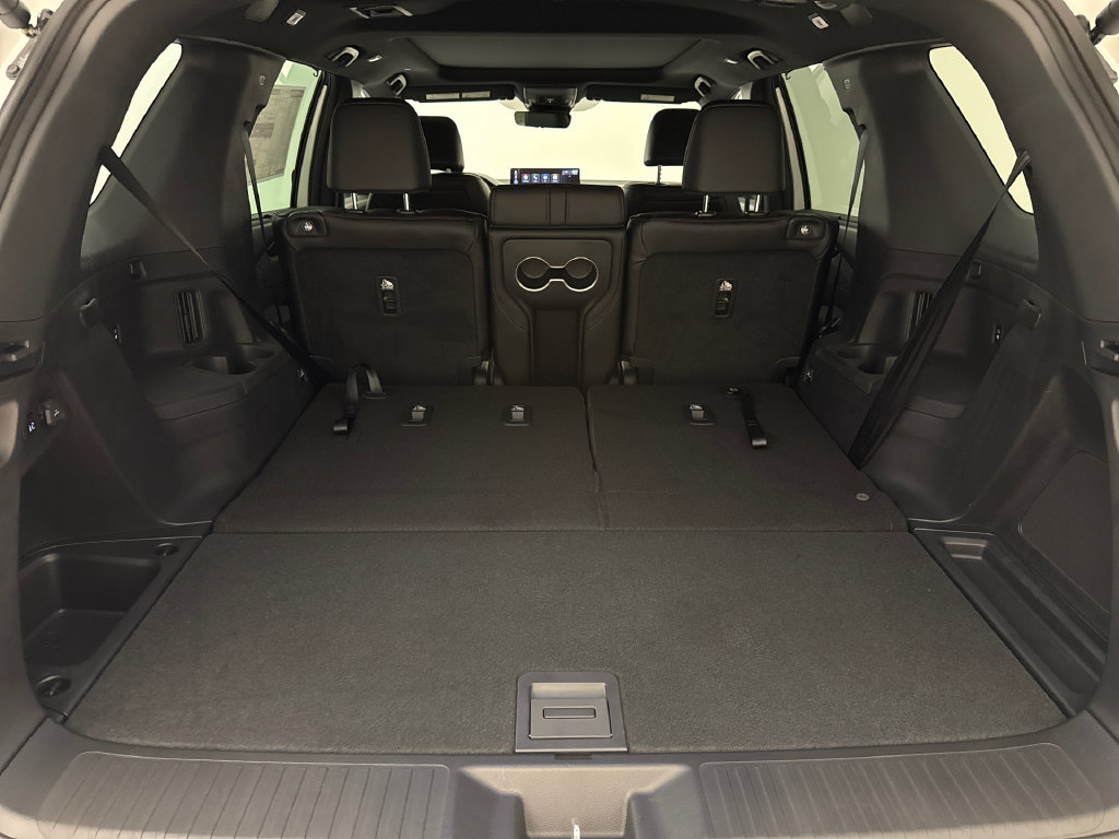 New 2026 Honda Pilot Black Edition image 11