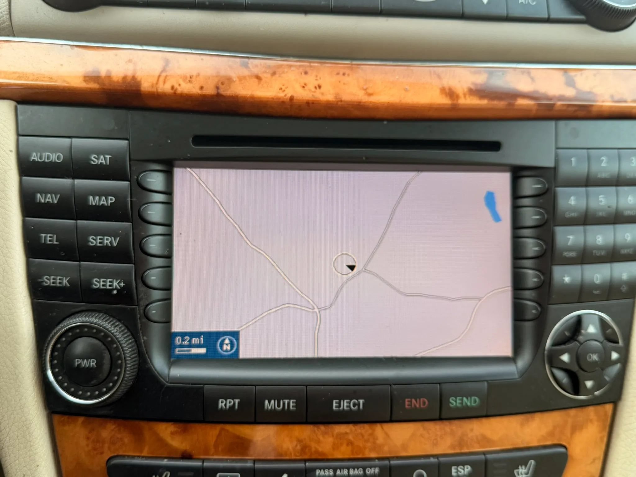 Used 2006 Mercedes-Benz E 320 CDI Sedan image 17
