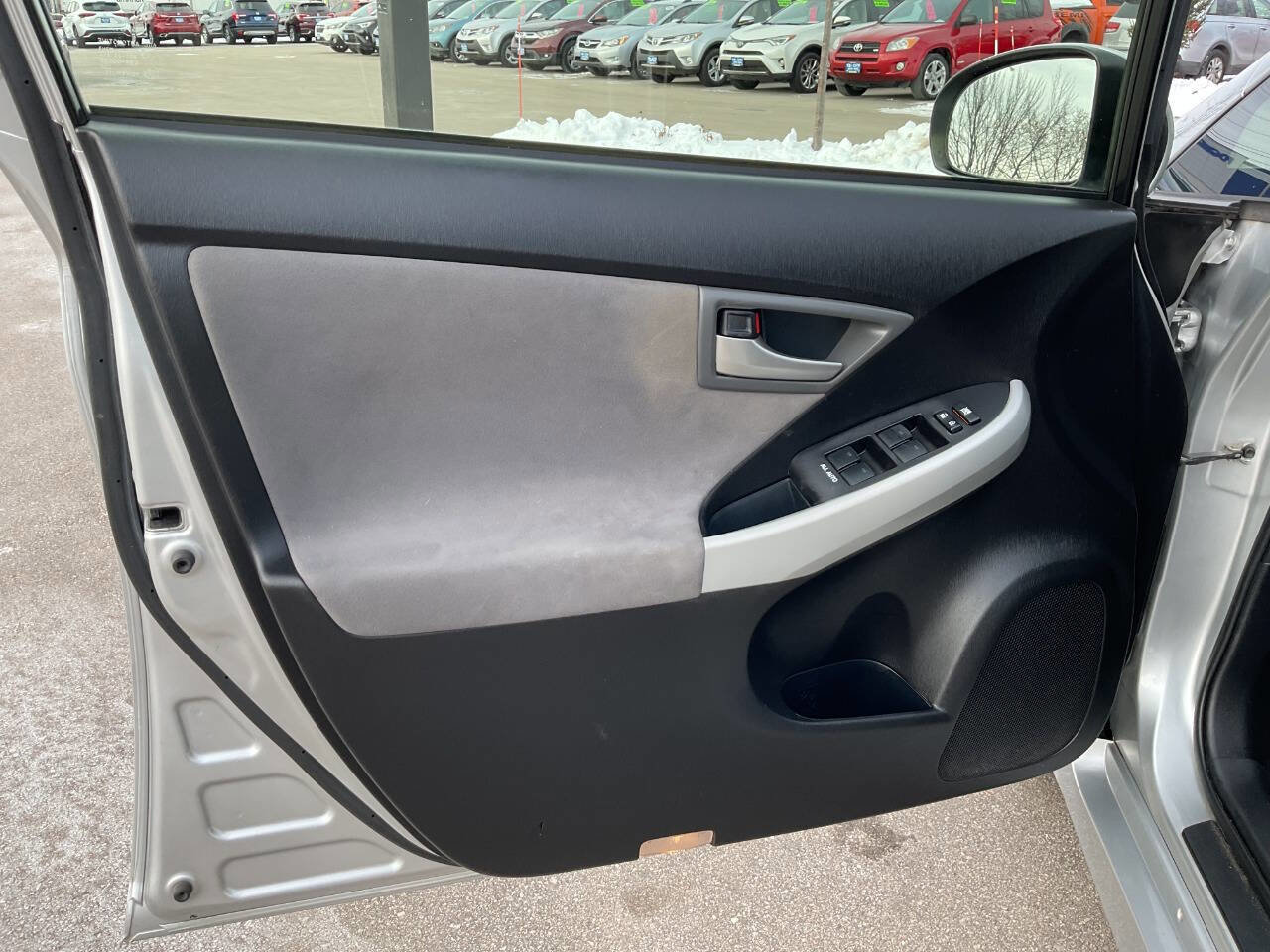 Used 2012 Toyota Prius Three image 22