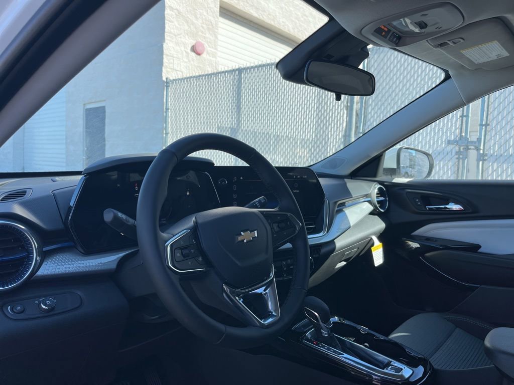 New 2026 Chevrolet Trax LT w/ Driver Confidence Package image 10
