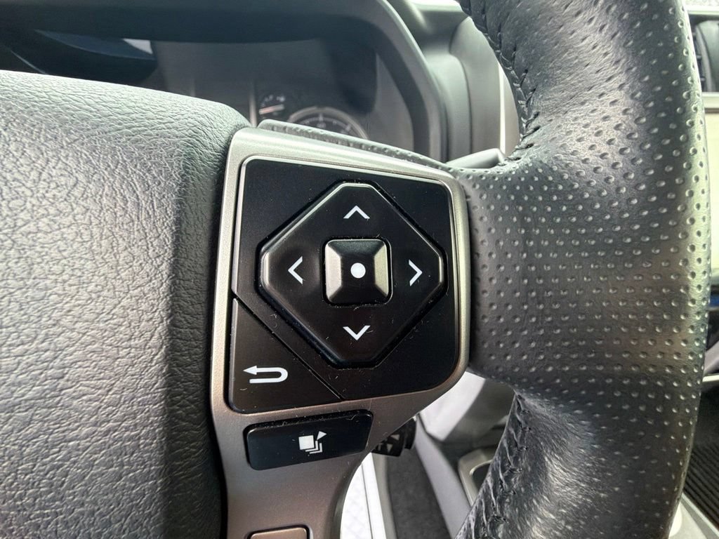 Used 2024 Toyota 4Runner Limited AWD/4WD image 45