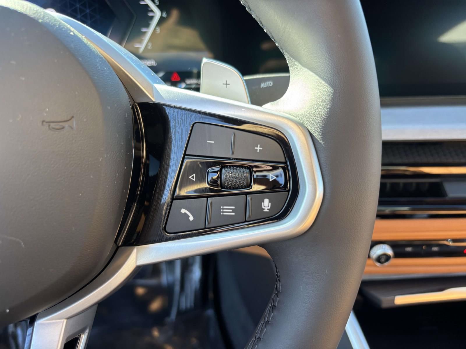 New 2026 BMW 330i xDrive Sedan w/ M Sport Package image 18