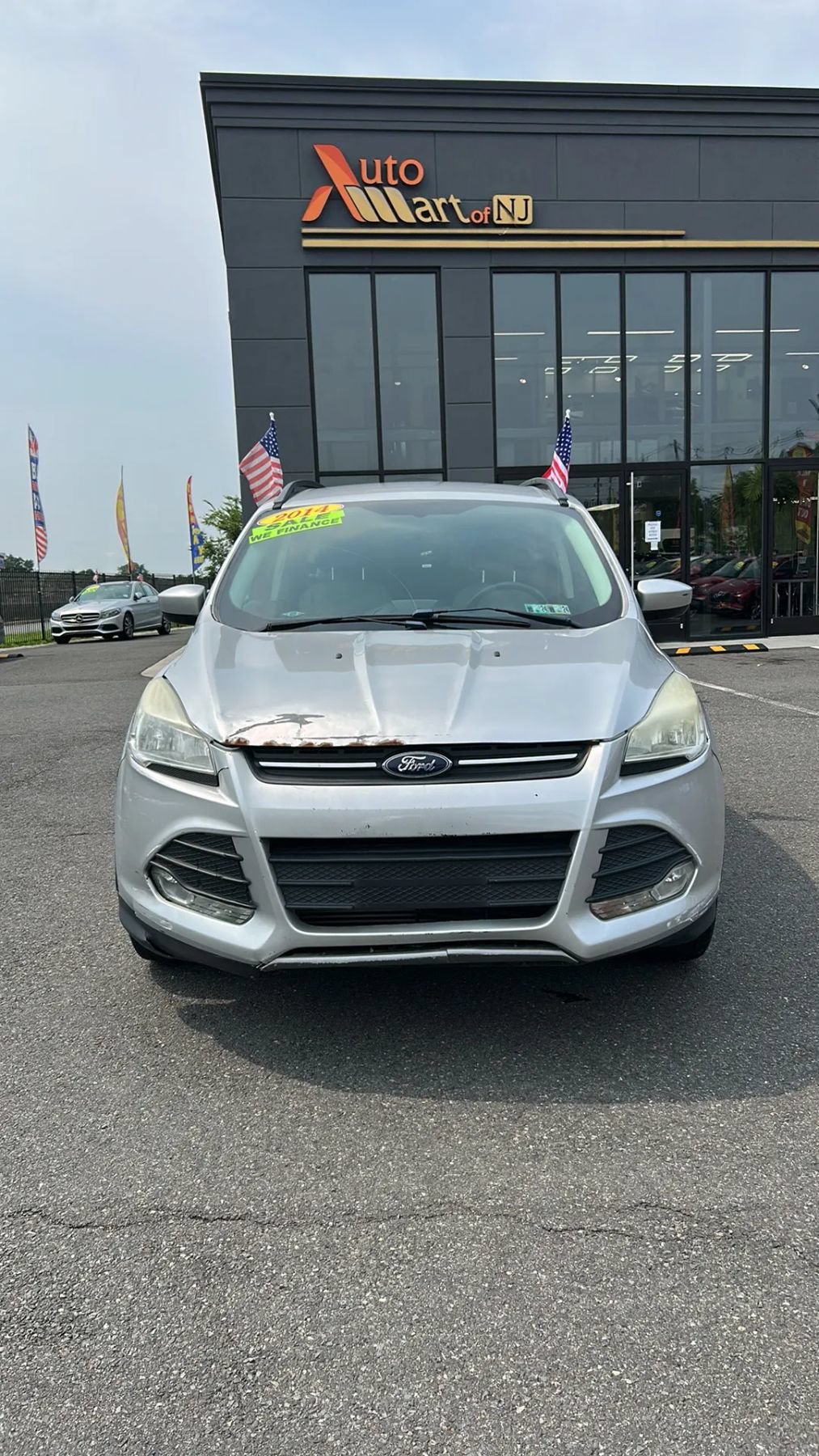 Used 2014 Ford Escape SE w/ Equipment Group 201A AWD/4WD image 2