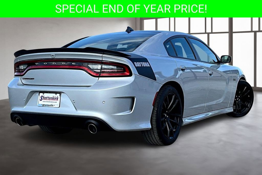 Used 2022 Dodge Charger Scat Pack w/ Daytona Edition Group image 6