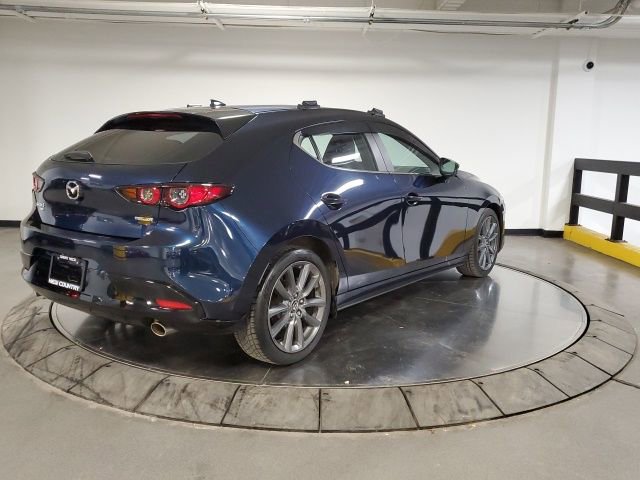 Used 2019 MAZDA MAZDA3 AWD Hatchback w/ Preferred Pkg image 9