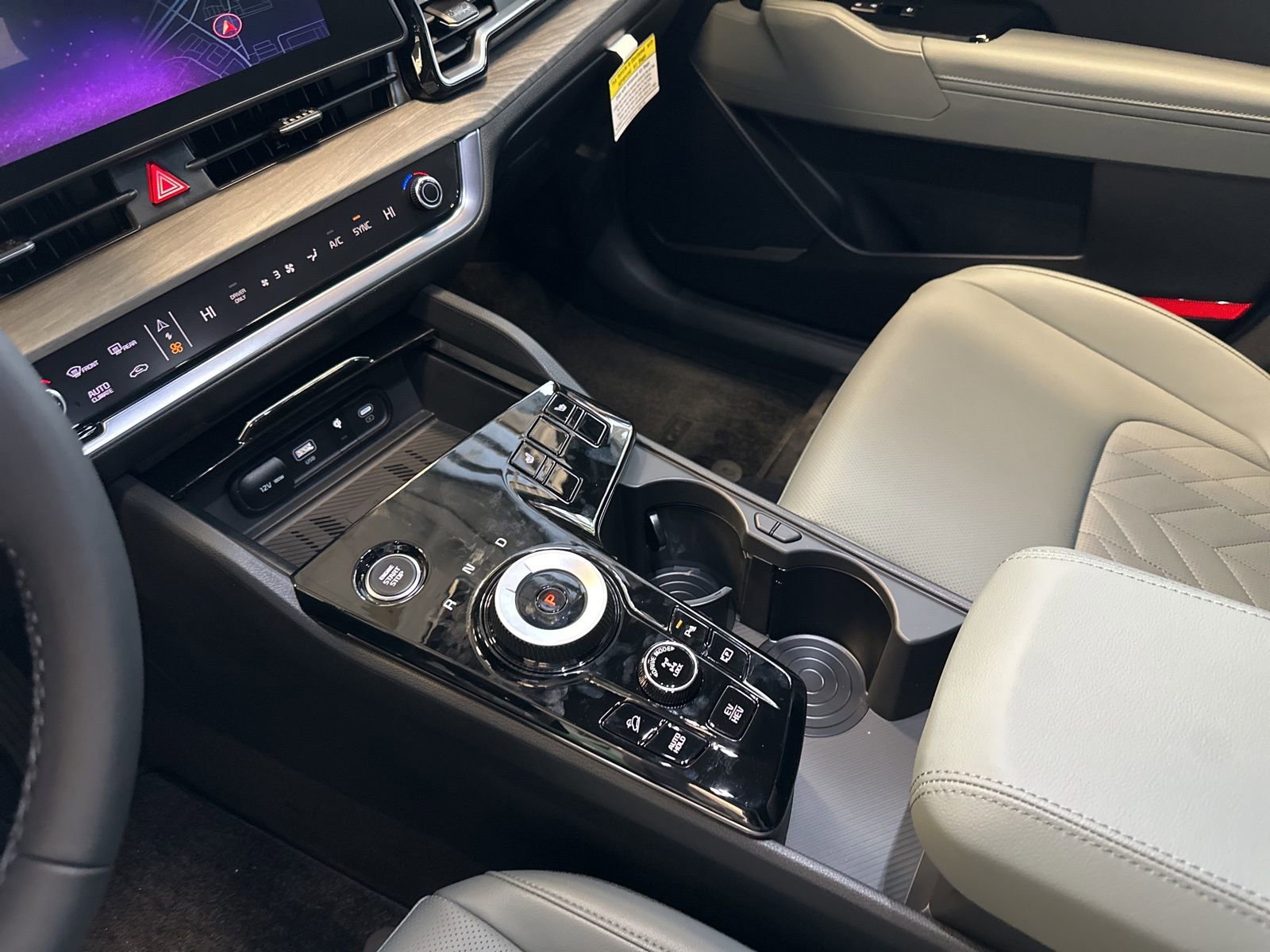 New 2025 Kia Sportage X-Line image 23